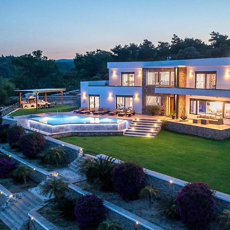 Villa Indira Kalithies ภายนอก รูปภาพ